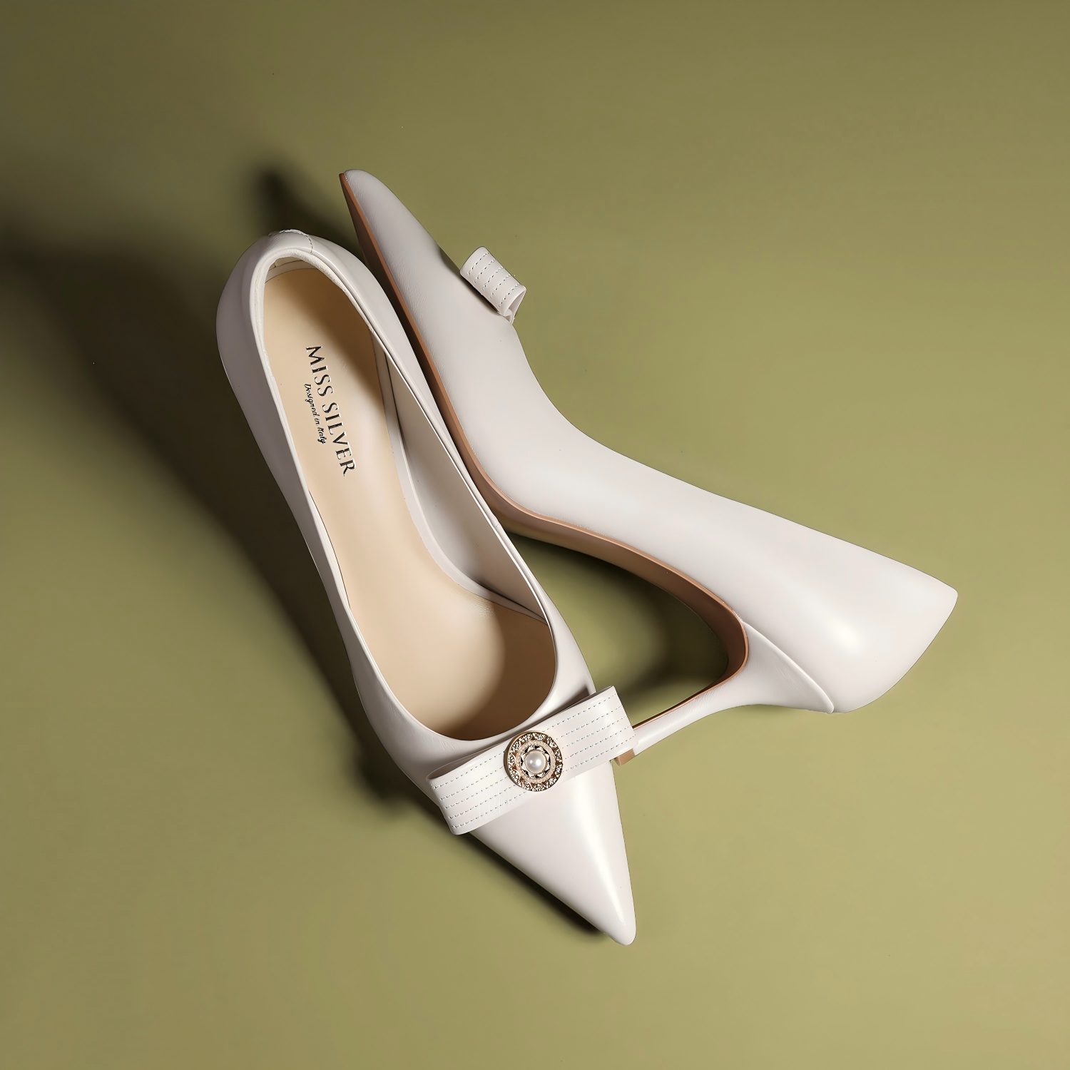 Off-White Pointed-Toe Stiletto Pumps